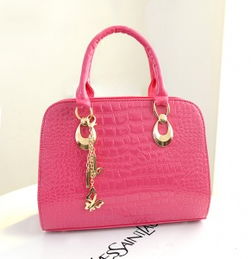 yl diyi2408對衣聯網服裝批發的評論心得體會經驗 中國服裝批發市場新的領航者